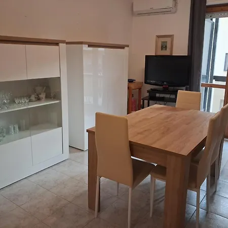 Lägenhet Trilocale Vicinissimo *